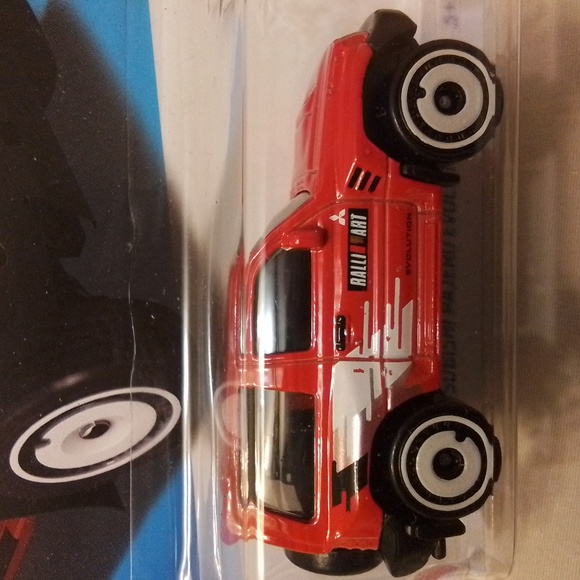 Hot Wheels car - Picture 2 of 4